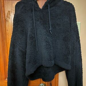 Black Fuzzy Hoodie (Cropped)